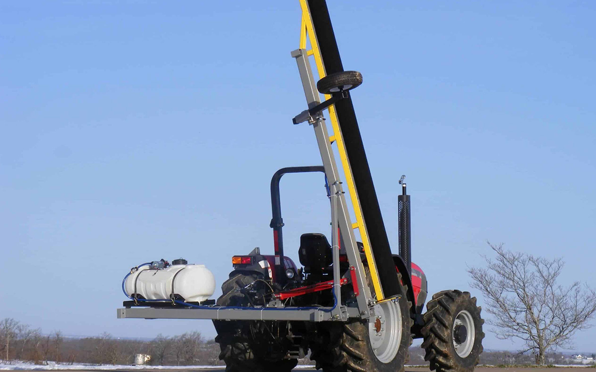 Flex Unit Weed Wiper deployed in a large field for high-acreage weed control.